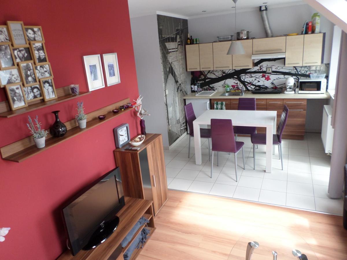 Cecilia Apartman Apartment Sárvár Екстериор снимка
