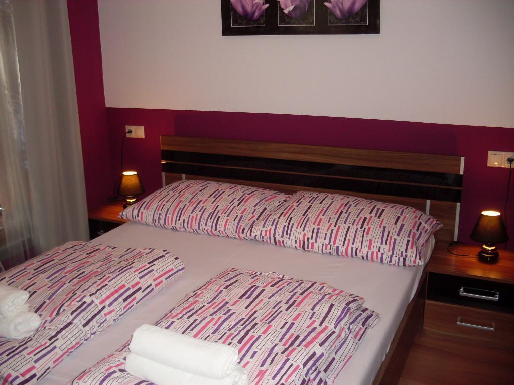Cecilia Apartman Apartment Sárvár Екстериор снимка
