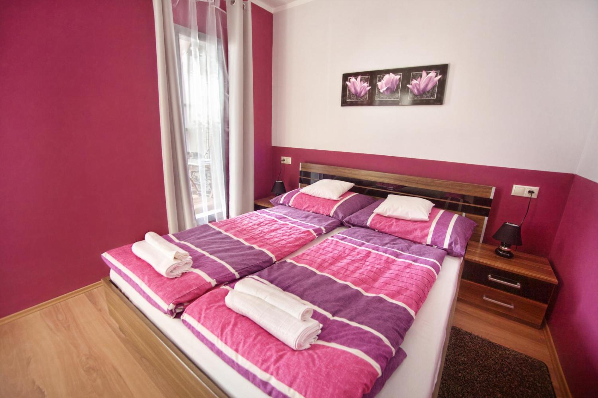 Cecilia Apartman Apartment Sárvár Екстериор снимка