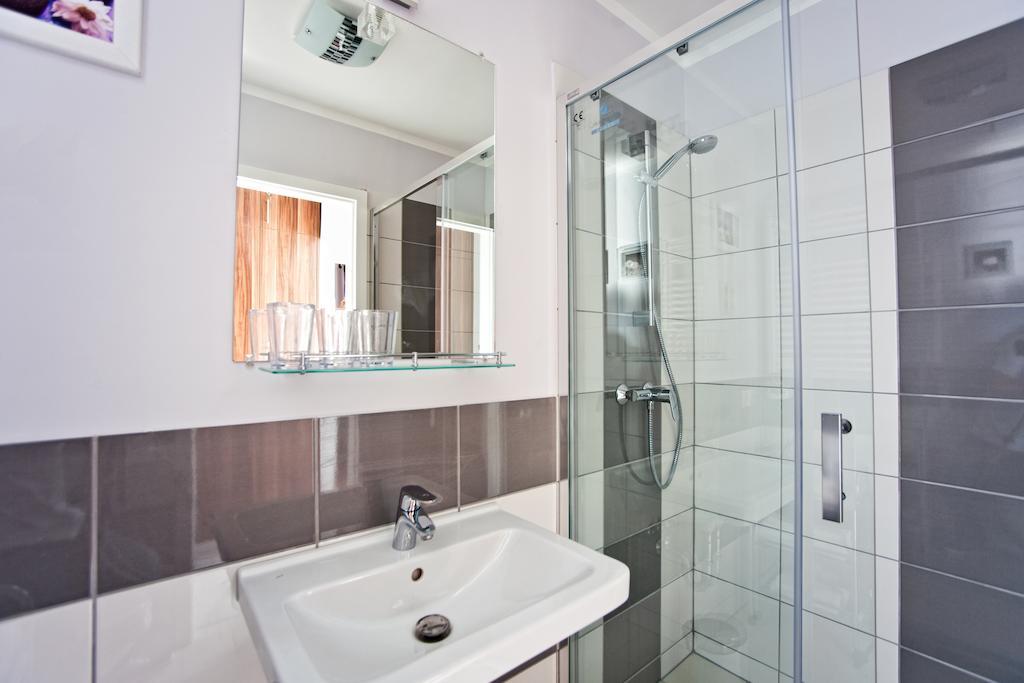Cecilia Apartman Apartment Sárvár Стая снимка
